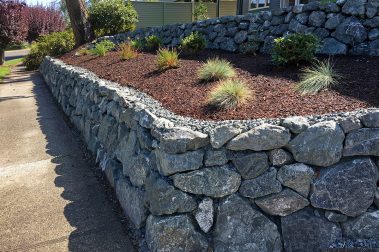 Whatcom Landscapes Professional Retaining Wall in Bellingham