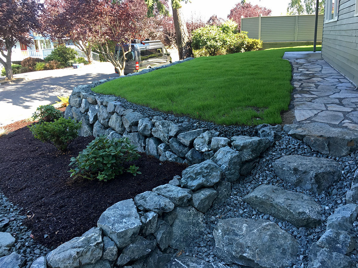 Whatcom Landscapes Flagstone Walkway