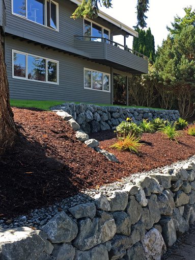 Whatcom Landscapes Bellingham Retaining Wall with Natural Quarry Rock